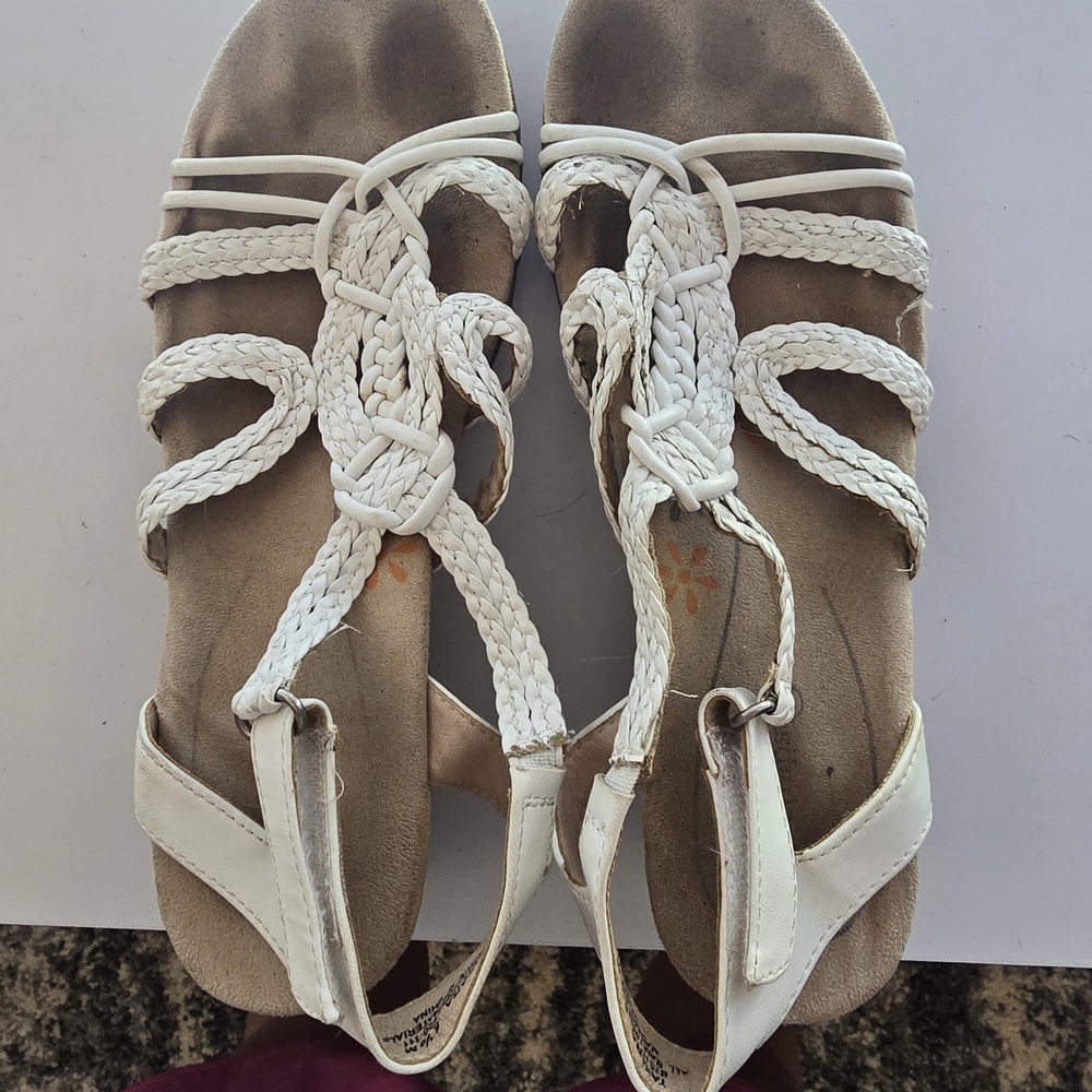 Bare Traps Takara Women's Braided Sandals - White Size 8.5 - Picture 3 of 6
